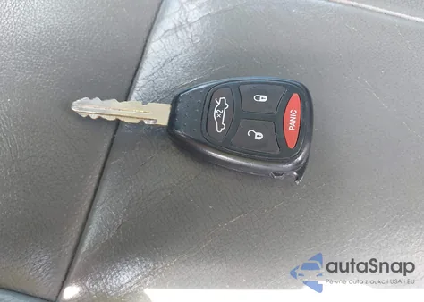 2005 Chrysler 300 Touring from USA, damaged, VIN 2C3JA53G05H525848